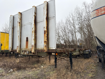 Containertrailer Lagab 6543C35 -1974 med containerfäste | renoveringsobjekt 