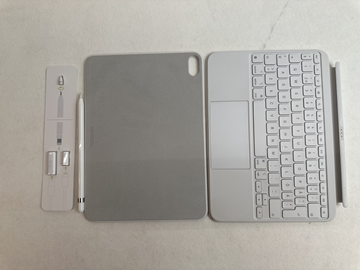 Apple Magic Keyboard Folio och penna