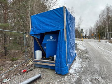 Dieseltank 1500 liter med pump Blå  Inklusive SPILLKAR / Uppsamlingskar se bild