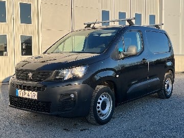 Skåpbil Peugeot Partner -2019 | 10853 mil | Dragkrok